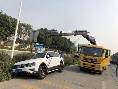 图 深圳市龙华区大浪汽车救援拖车服务 深圳汽车维修保养